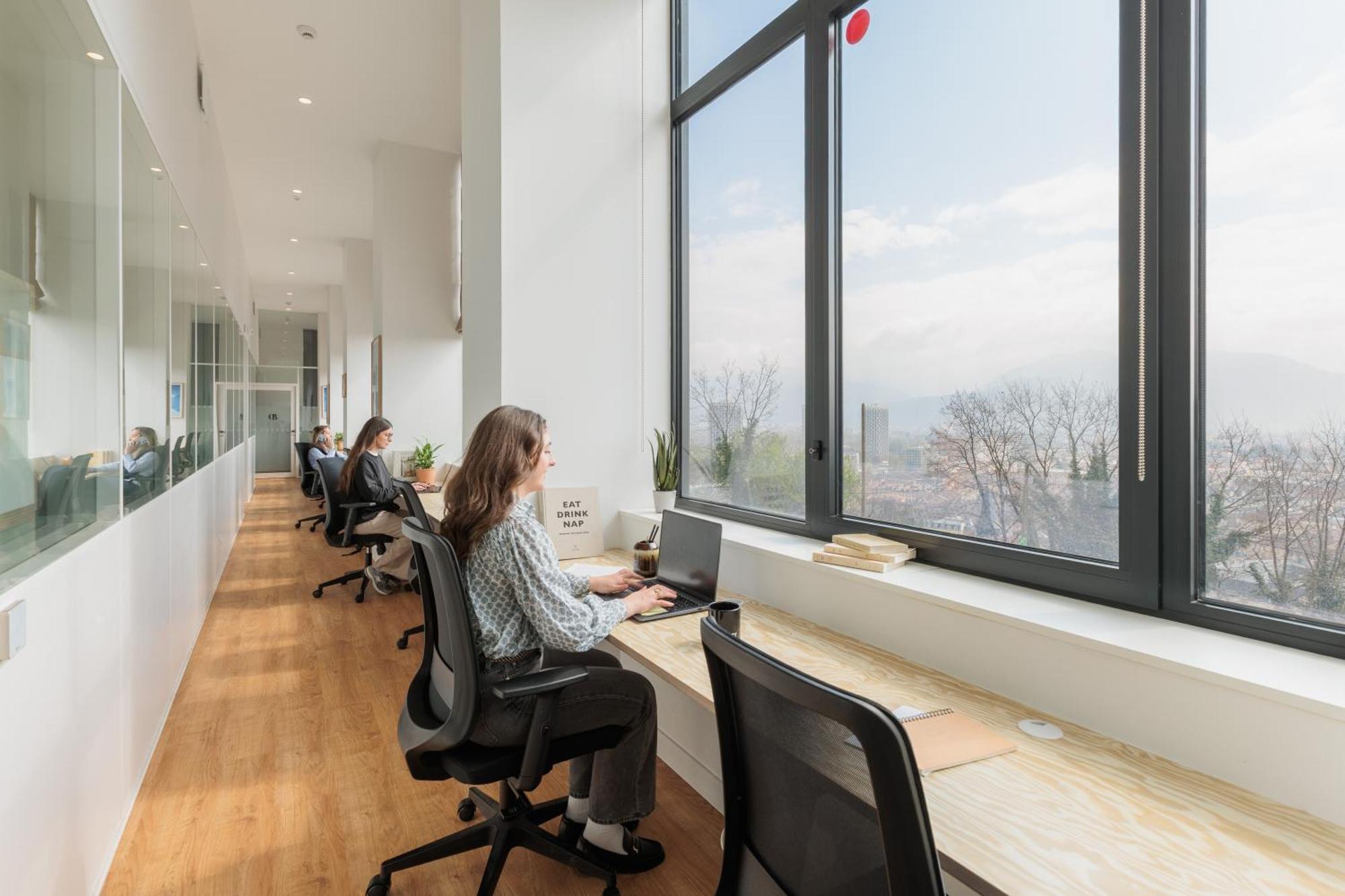 The Babel Community - Bastille Aparthotel Grenoble